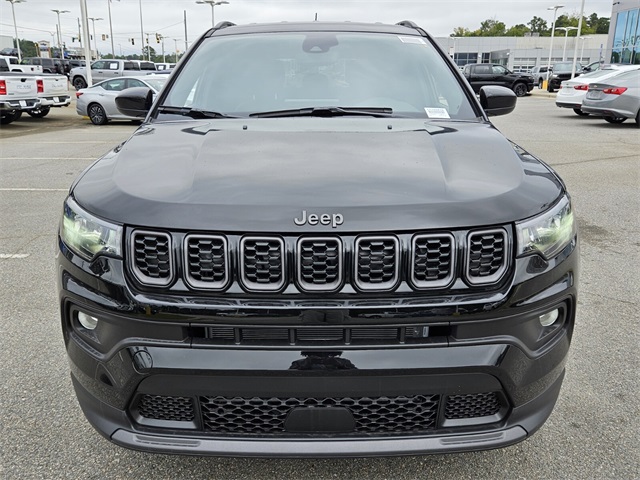 2026 Jeep Compass Latitude photo 2