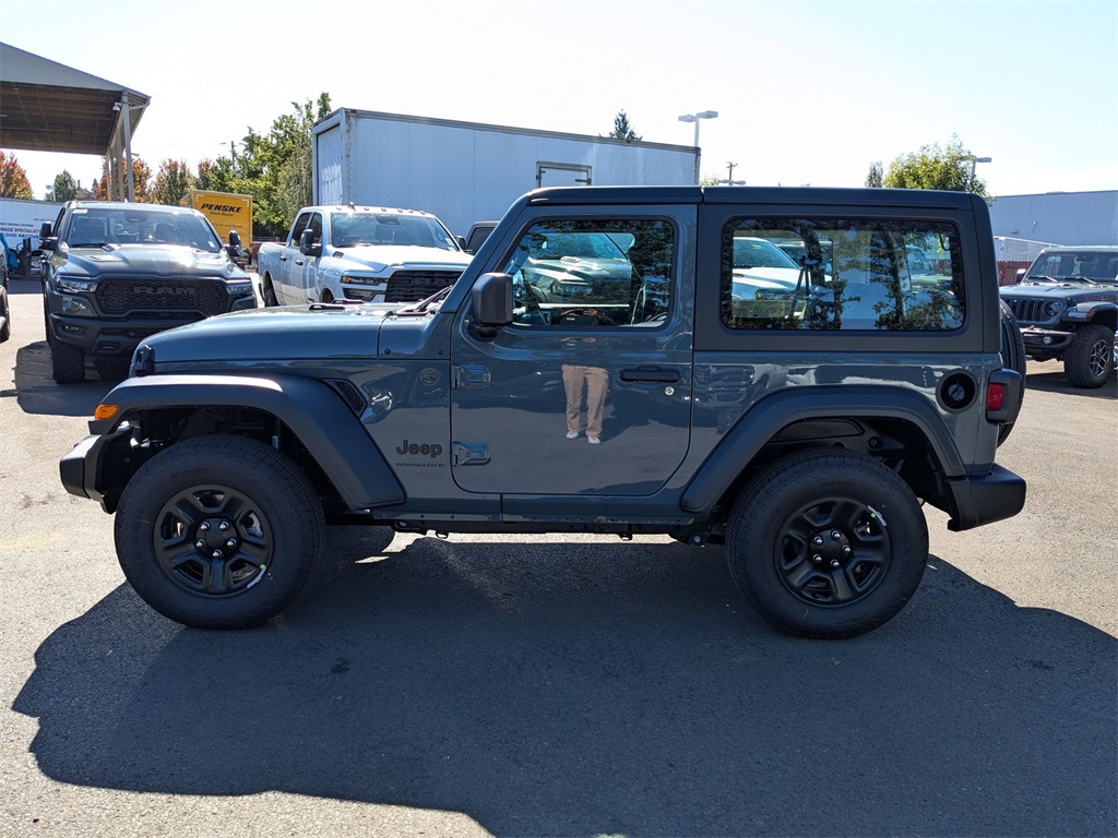 2025 Jeep Wrangler Sport photo 4