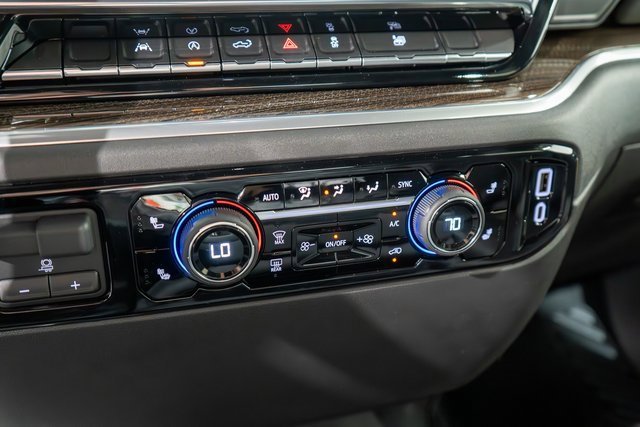 2025 Chevrolet Silverado 1500 LT photo 14