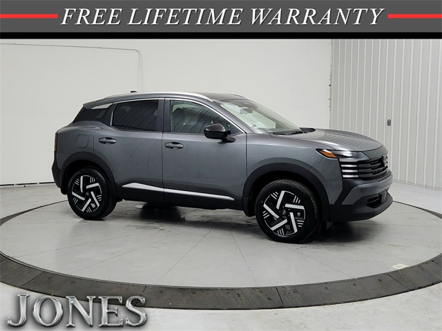 2026 Nissan KICKS SV's photo