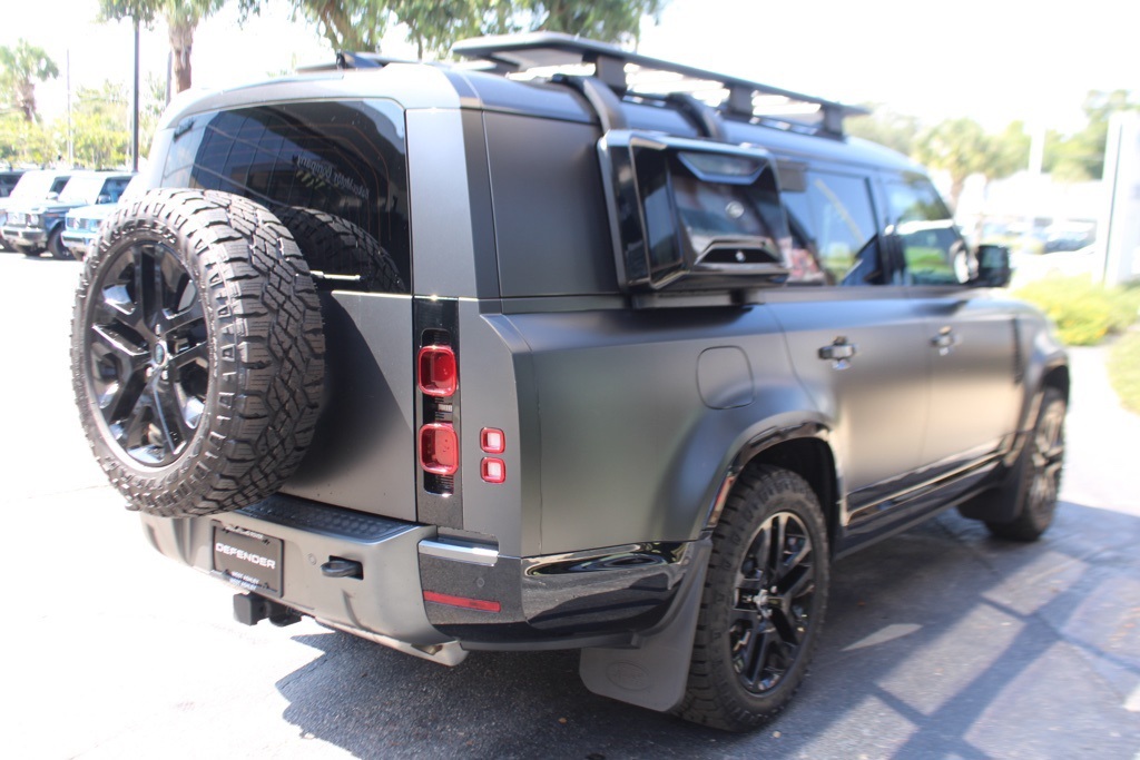2024 Land Rover Defender Outbound photo 5