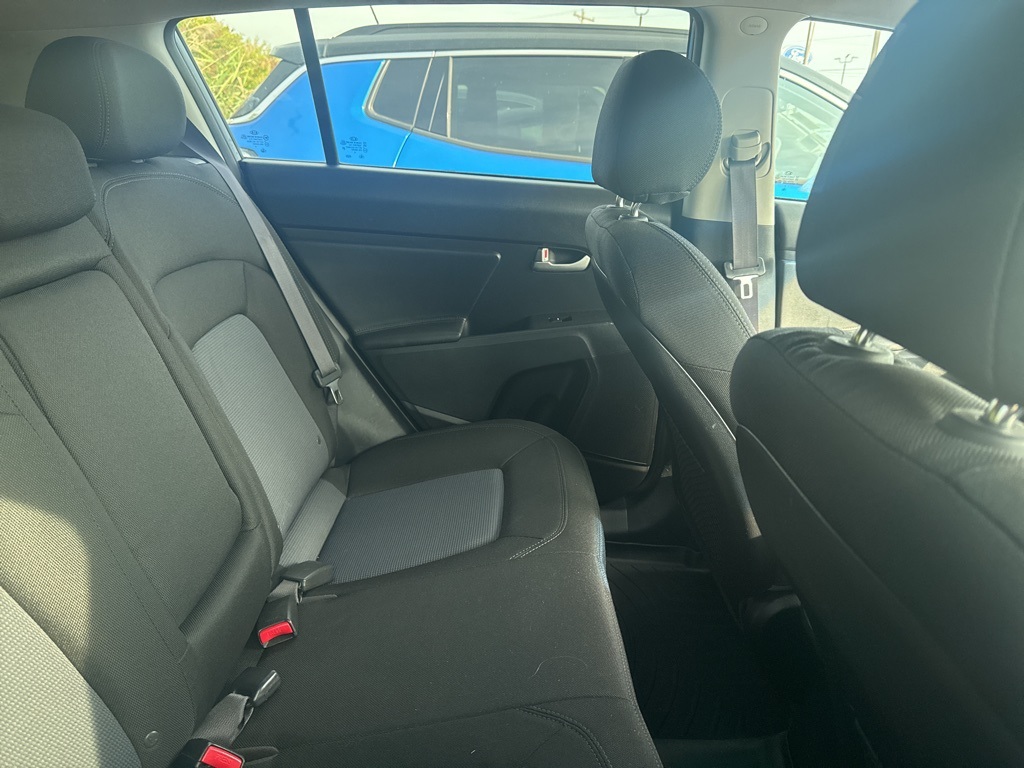 2015 Kia Sportage LX photo 9