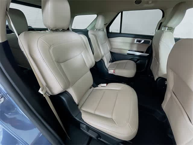 2021 Ford Explorer XLT photo 28