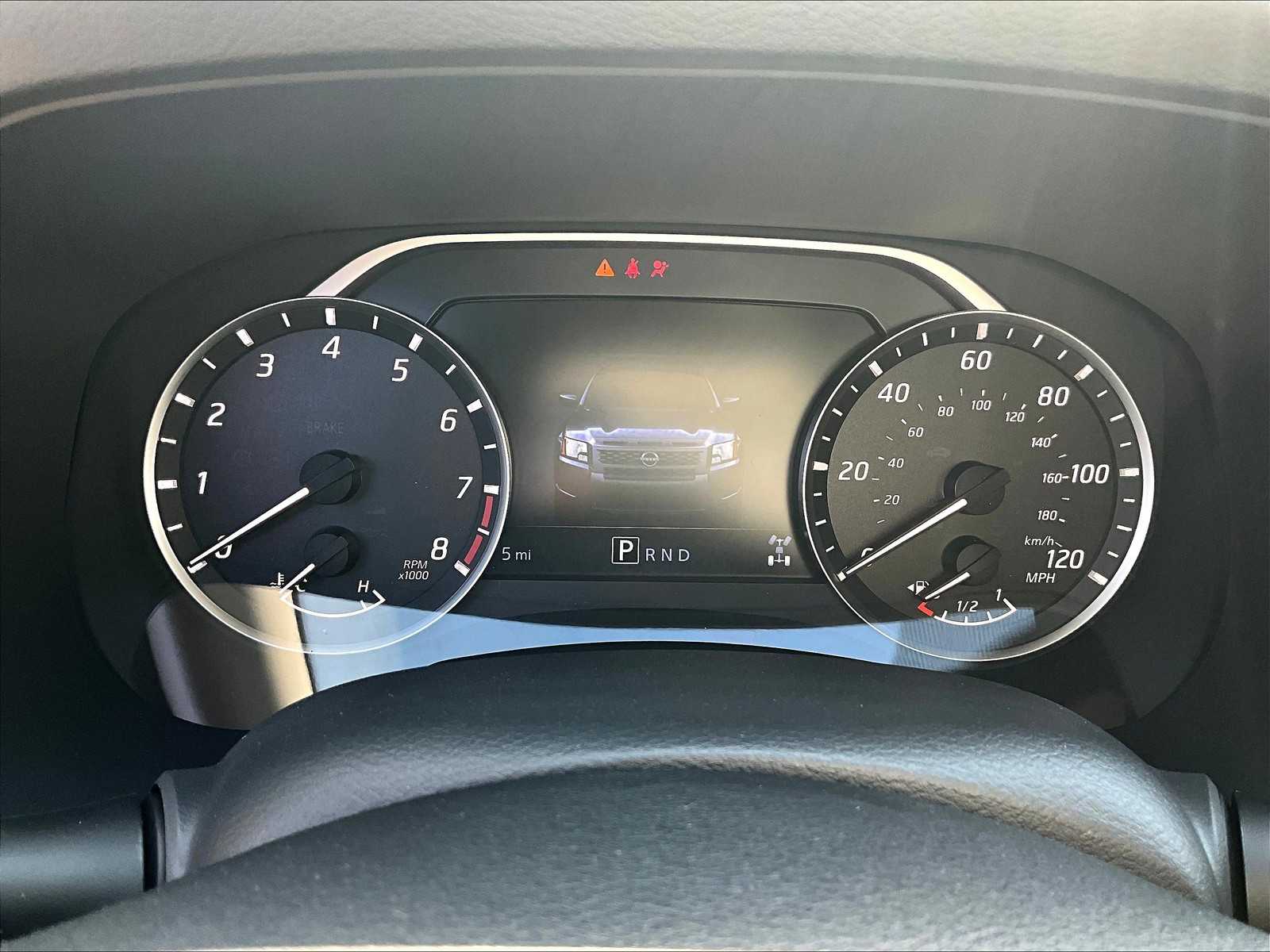 2025 Nissan Frontier SV photo 20