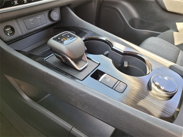 2024 Nissan Rogue SV photo 23