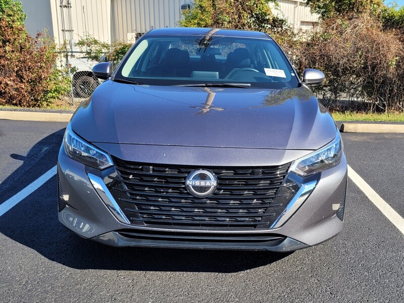 2024 Nissan Sentra SV photo 2