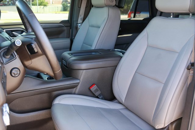 2023 Gmc Yukon SLT photo 15