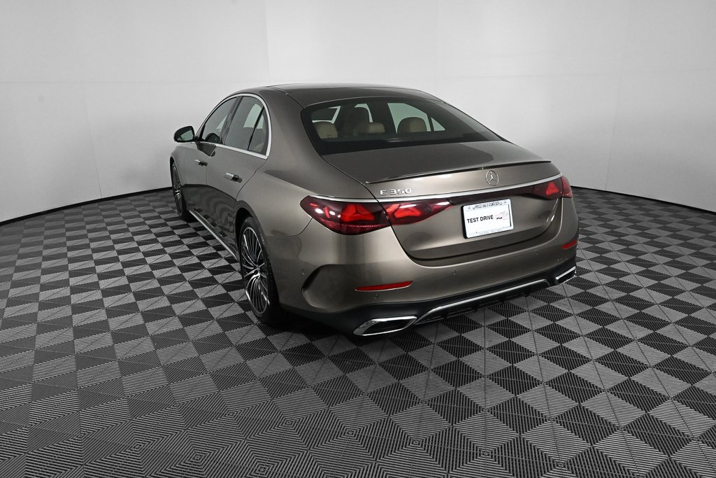 2026 Mercedes Benz E 350 Sedan photo 4