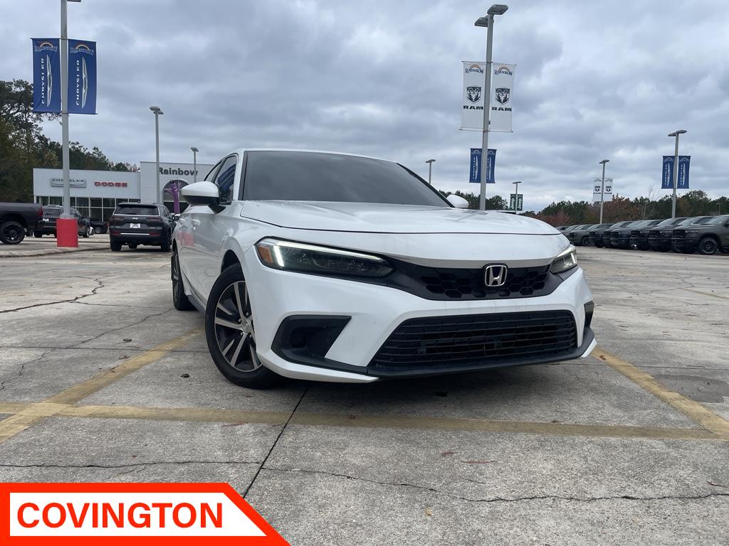 2024 Honda Civic Hatchback LX's photo