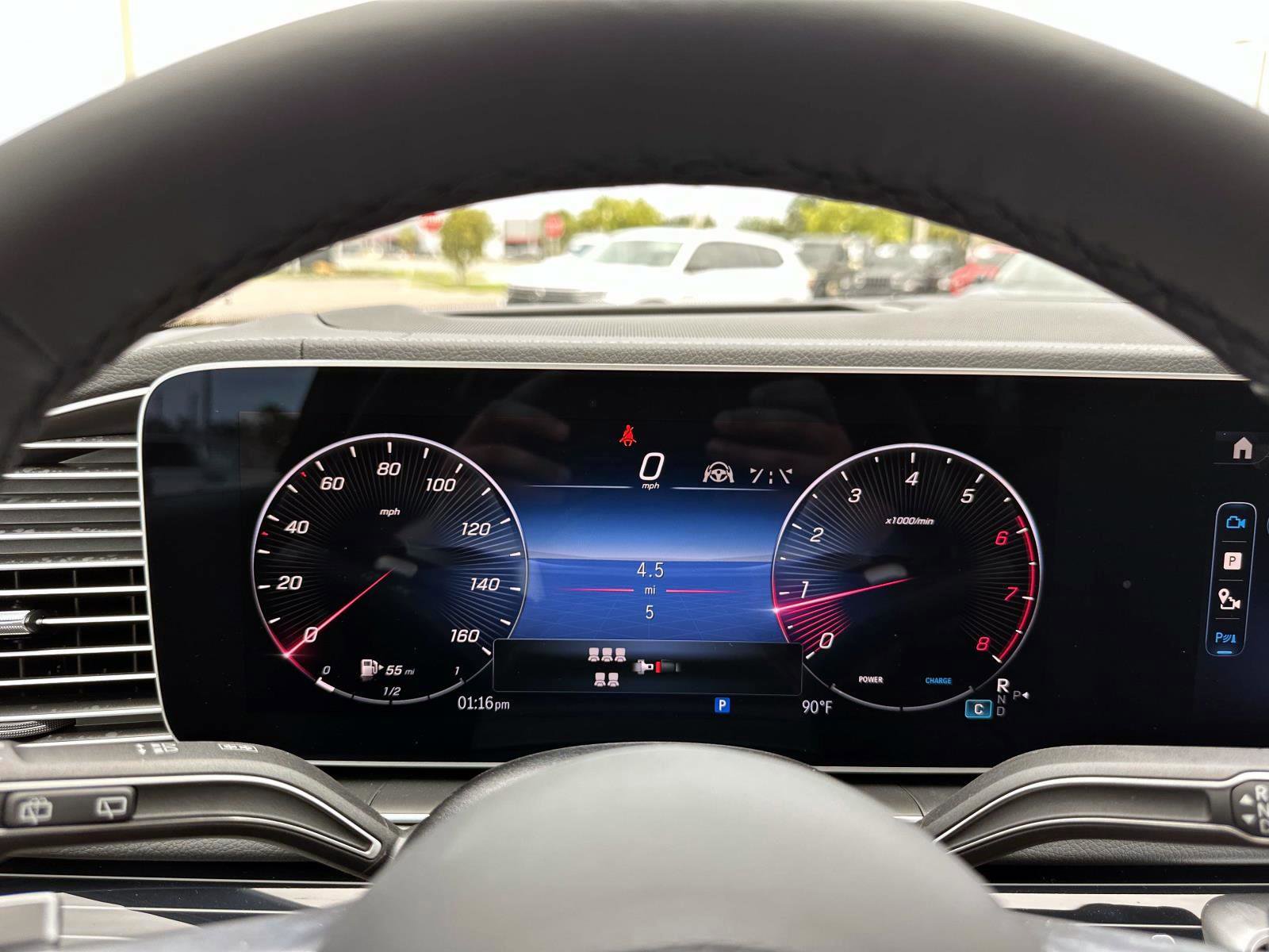 2026 Mercedes Benz GLS 450 4MATIC photo 30