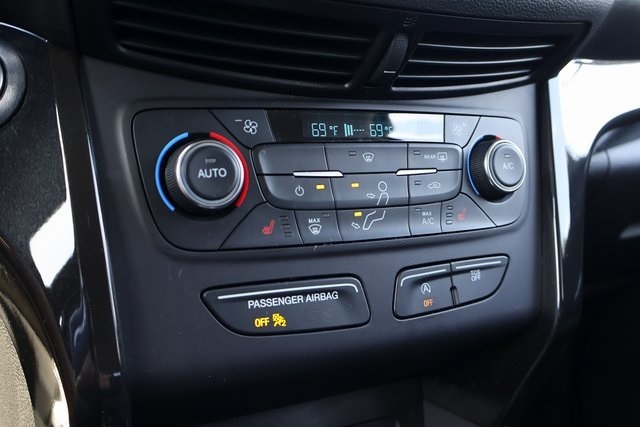 2017 Ford Escape Titanium photo 5
