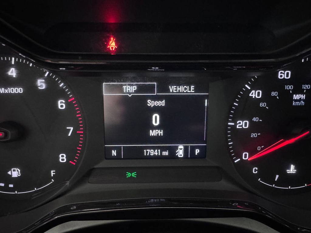 2025 Chevrolet Trax LS photo 13