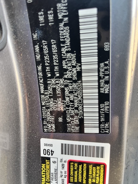 2021 Toyota Sienna LE's photo
