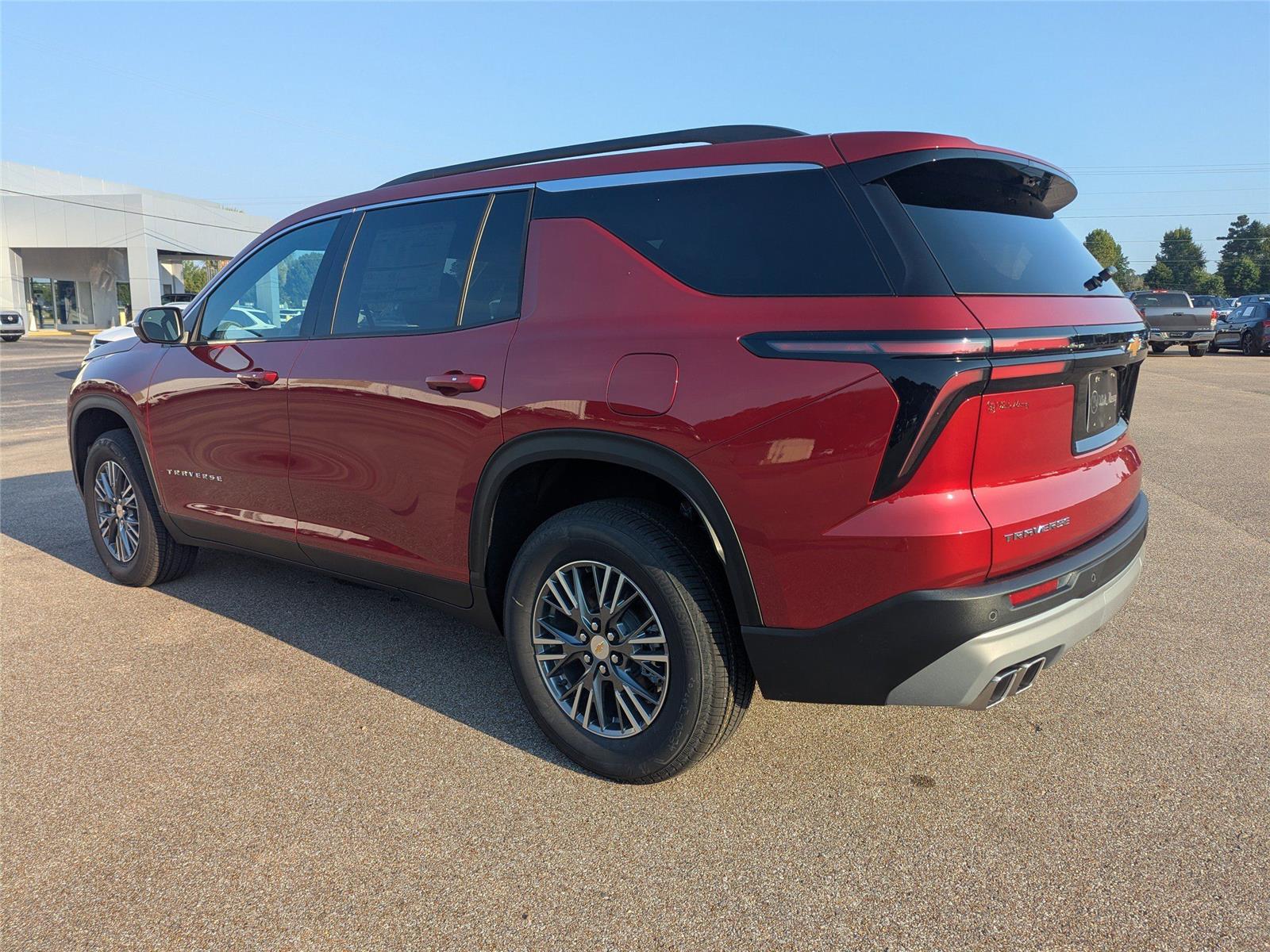 2026 Chevrolet Traverse photo 5
