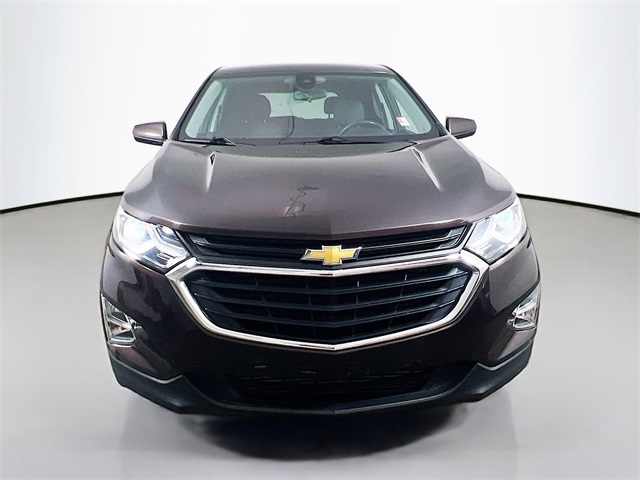 2020 Chevrolet Equinox LT photo 2