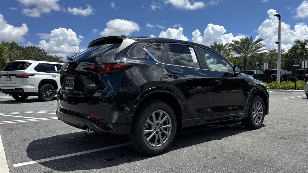 2025 Mazda CX-5 2.5 Select photo 23