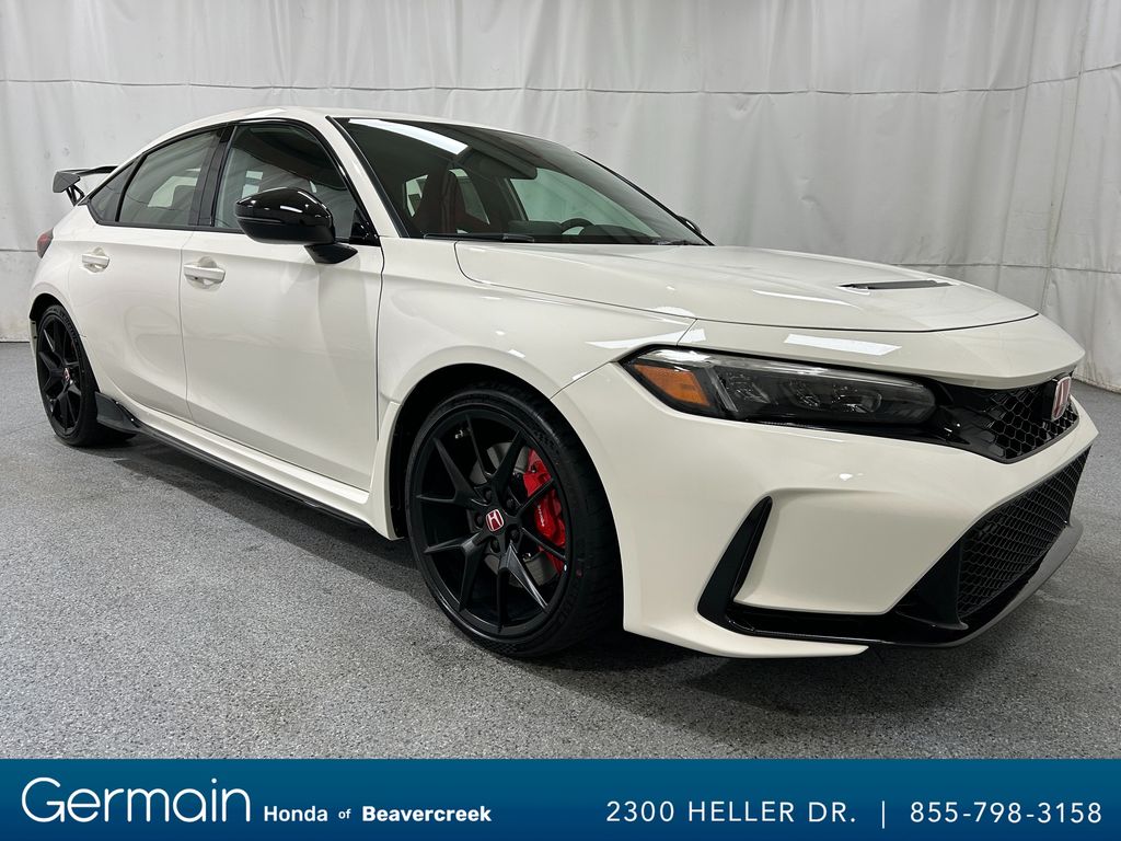 2025 Honda Civic Hatchback Type-R's photo