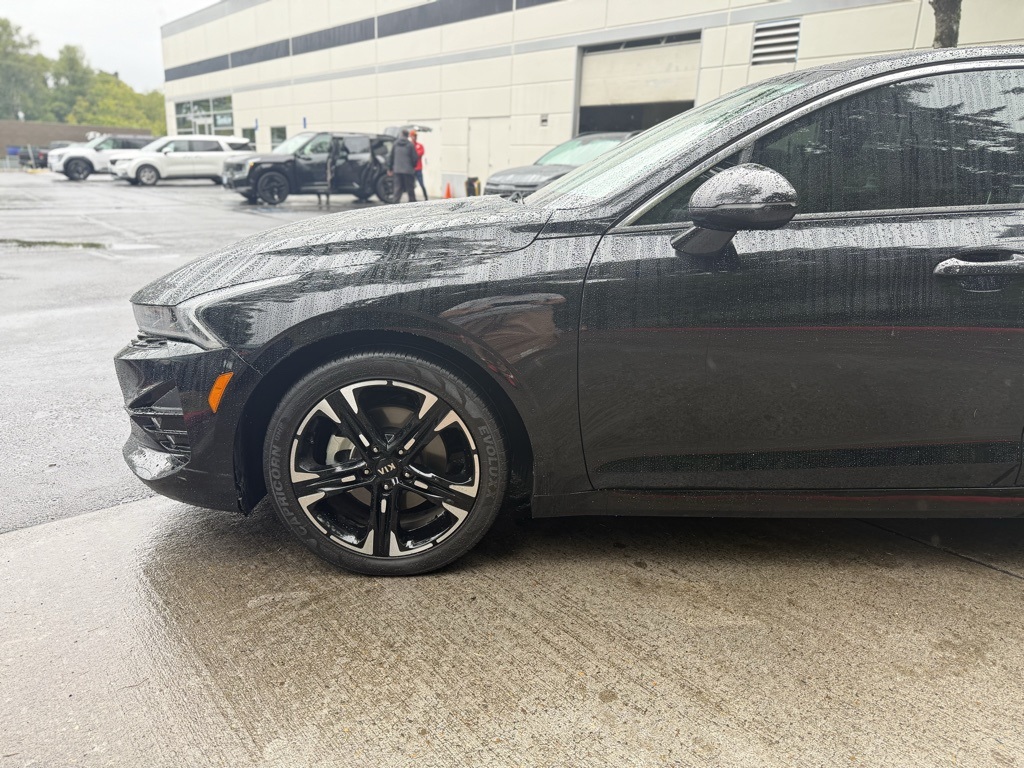 2021 Kia K5 GT-Line photo 9