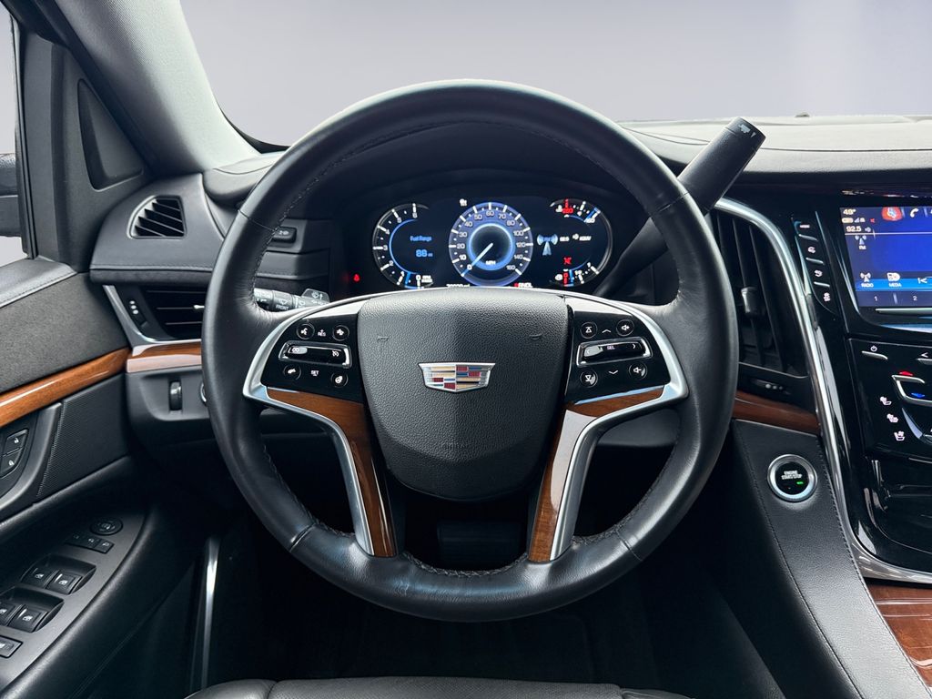 2017 Cadillac Escalade Premium Luxury photo 13