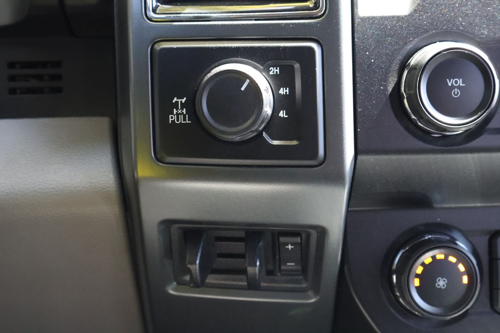 2021 Ford F-250 photo 20
