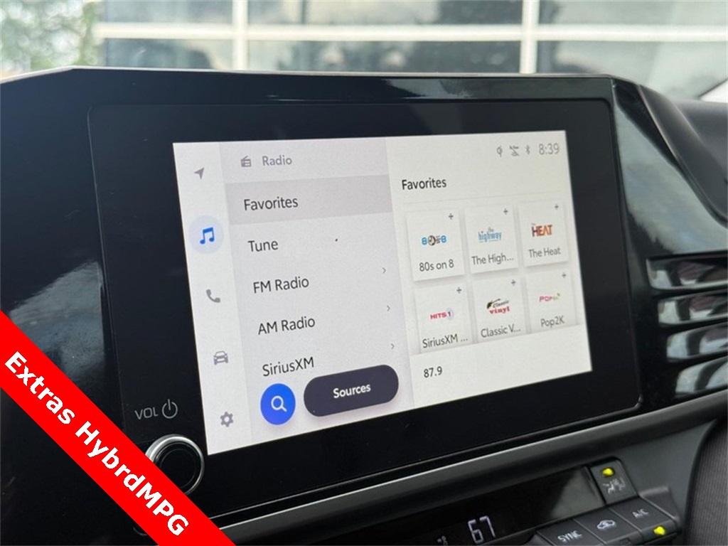 2025 Toyota Camry LE photo 21
