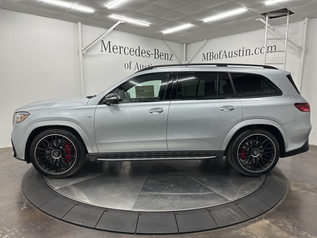2026 Mercedes Benz GLS AMG 63 4MATIC photo 2