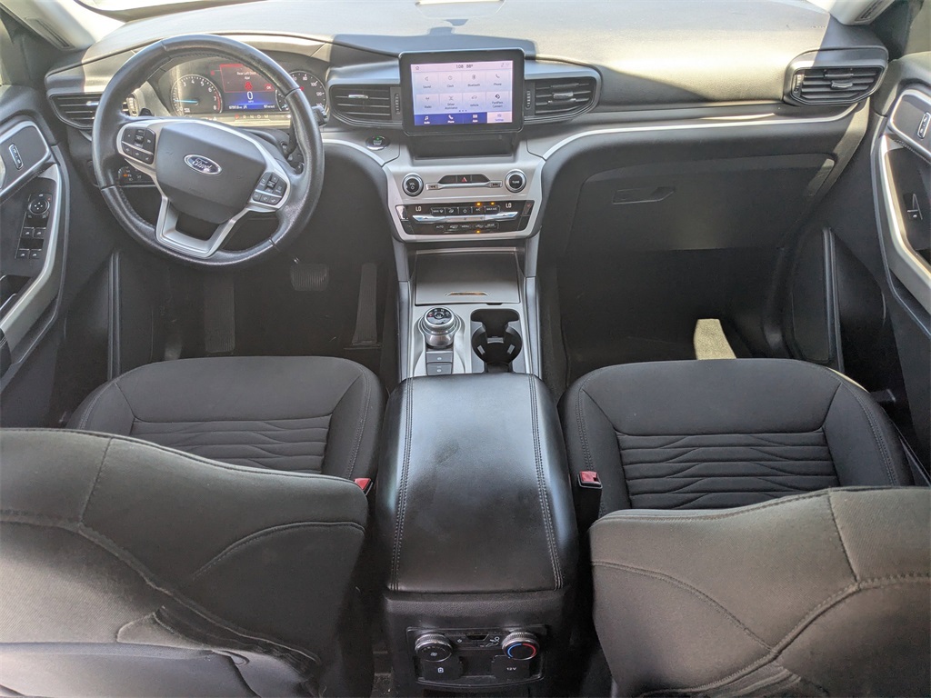 2021 Ford Explorer XLT photo 15