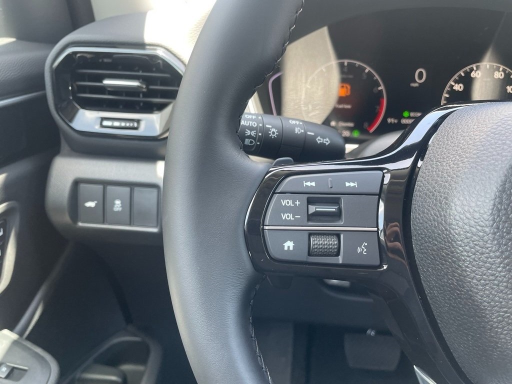 2025 Honda Pilot Touring photo 32