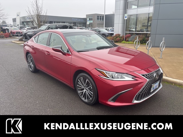 2025 Lexus ES 350's photo