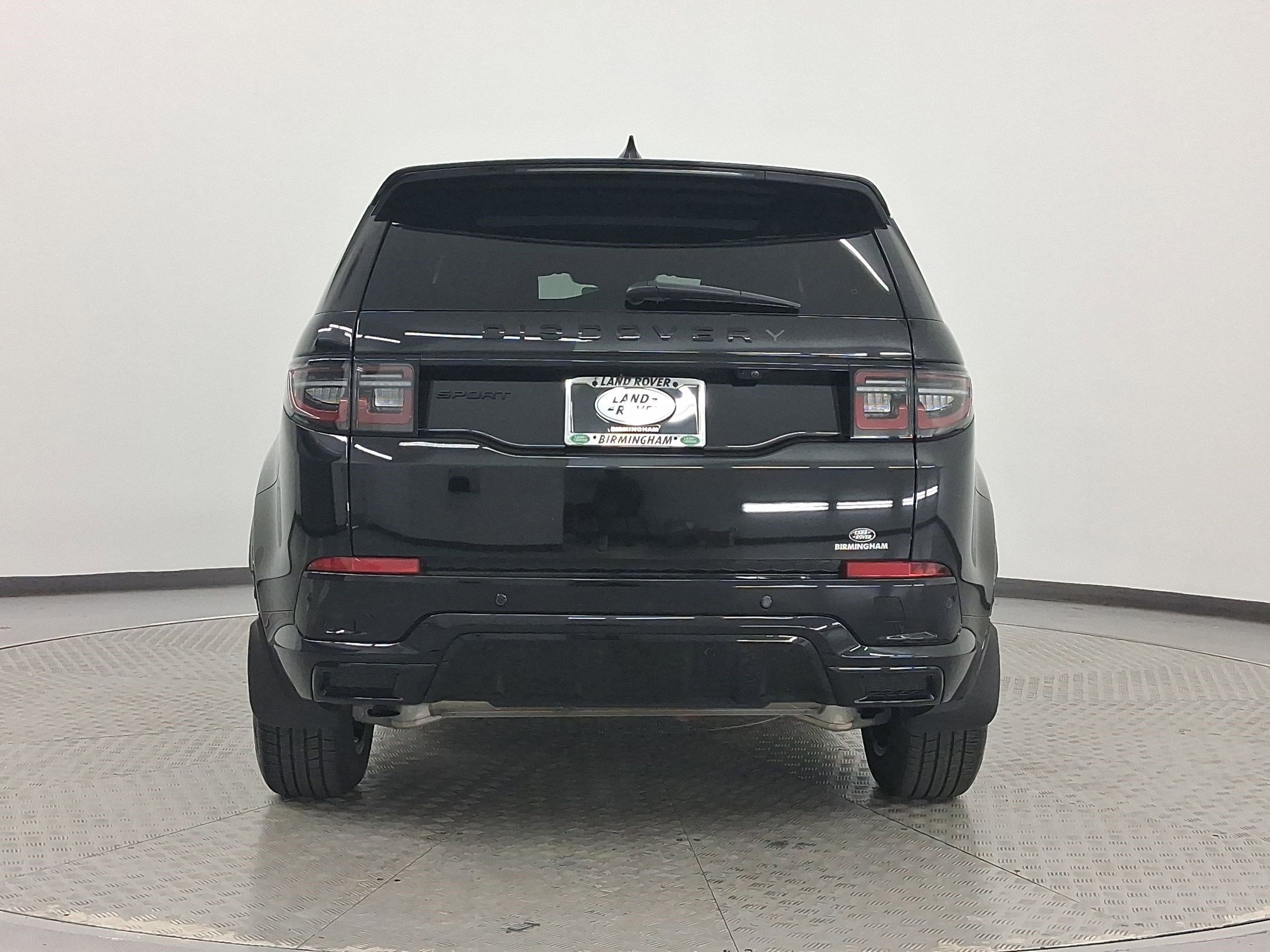 2025 Land Rover Discovery Sport Dynamic SE photo 8