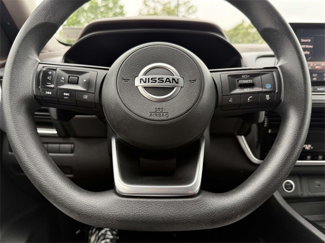 2021 Nissan Rogue SV photo 17