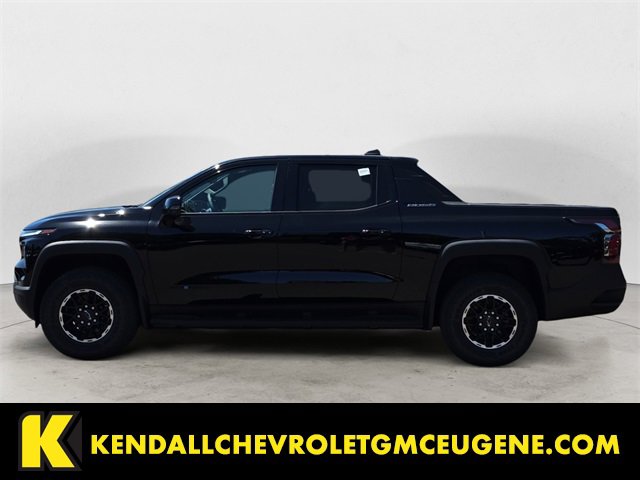 2026 Chevrolet Silverado EV Trail Boss photo 2