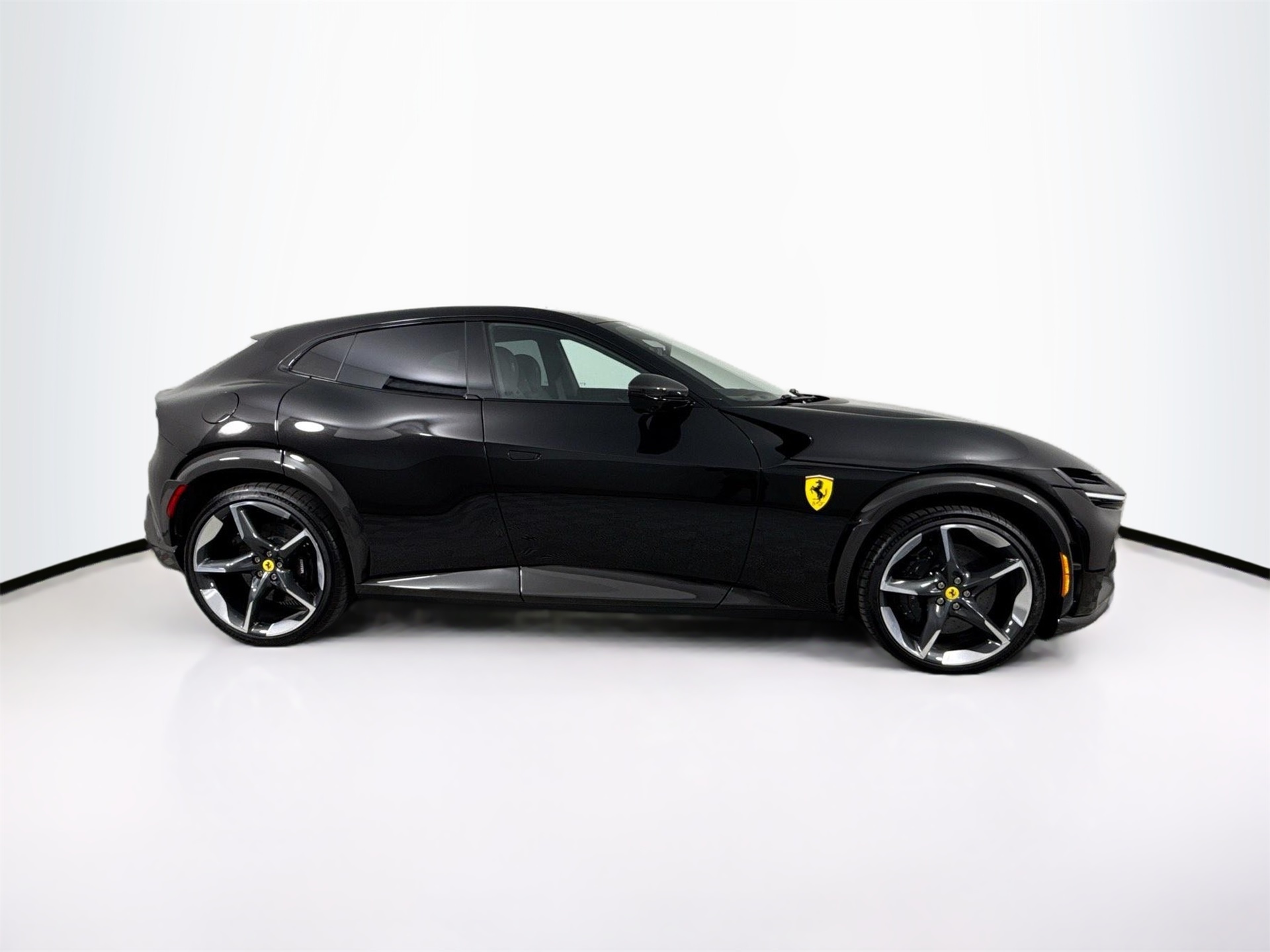2025 Ferrari Purosangue Base photo 8
