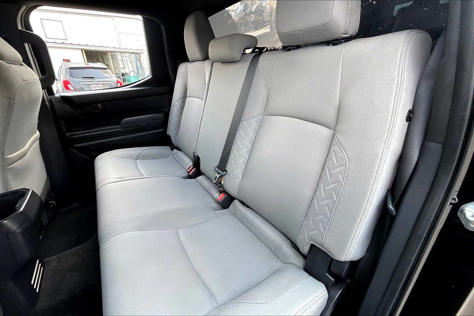 2024 Toyota Tacoma SR5 Double Cab photo 19