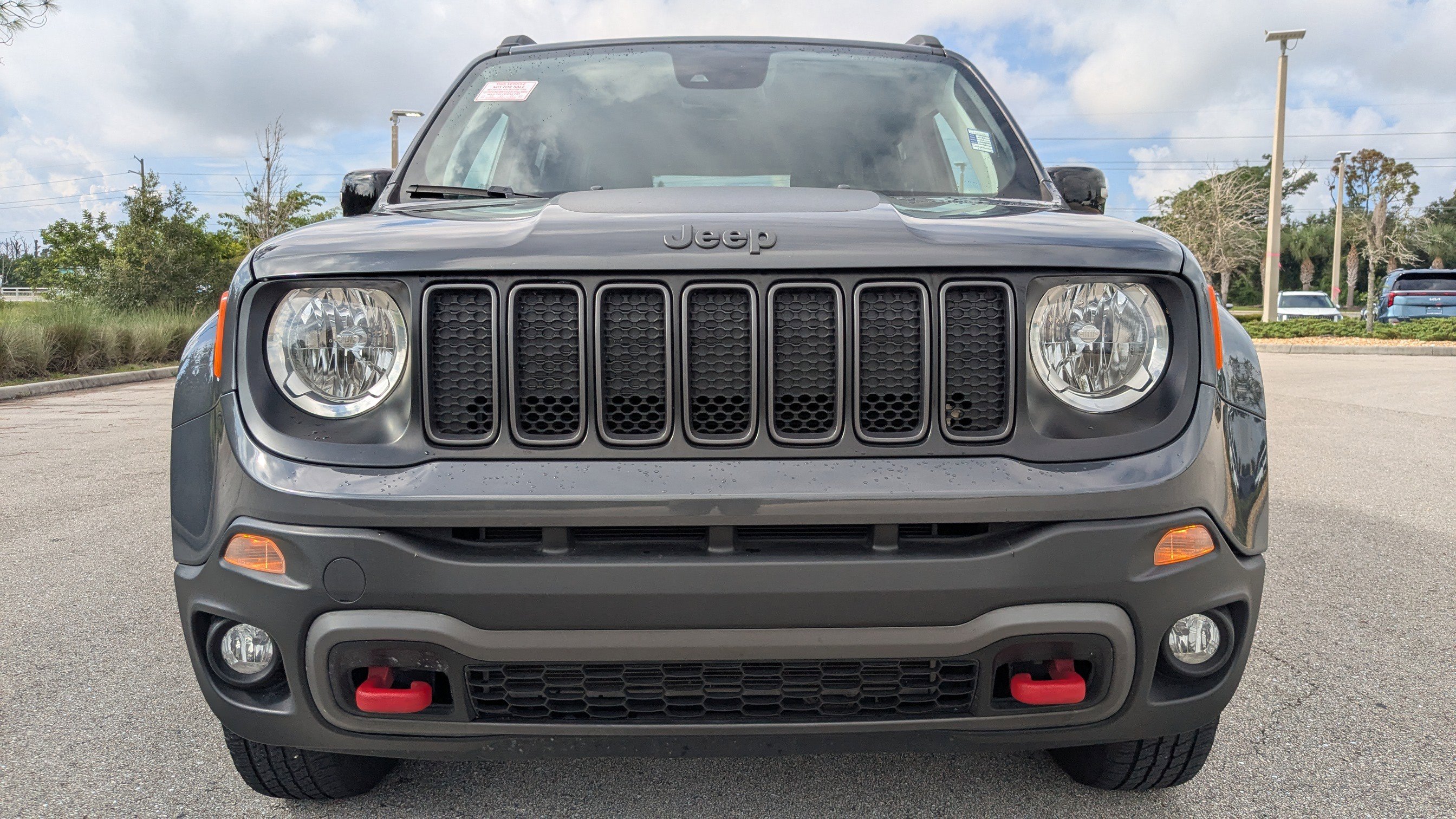 2022 Jeep Renegade Trailhawk photo 3