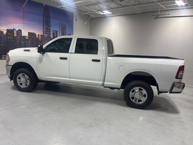 2024 Ram 2500 Tradesman photo 4