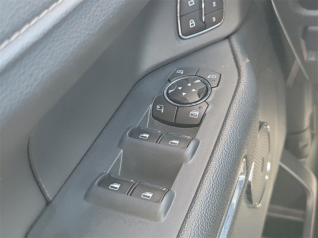 2024 Ford Expedition XLT photo 12