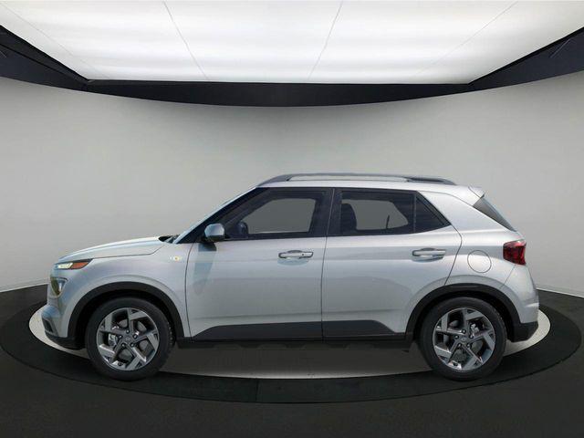 2026 Hyundai Venue SEL photo 3