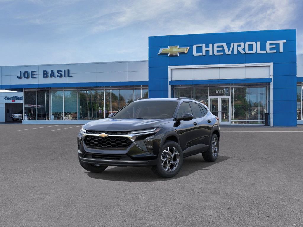 2026 Chevrolet Trax LT photo 3