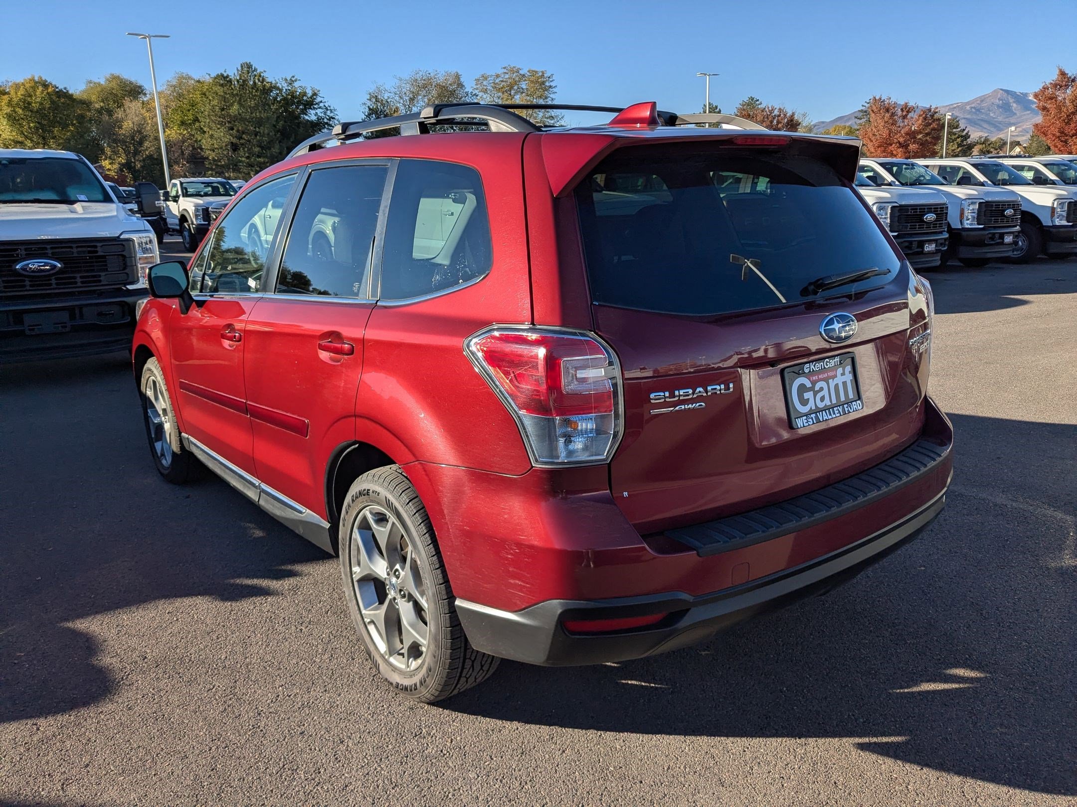 2017 Subaru Forester Touring photo 4