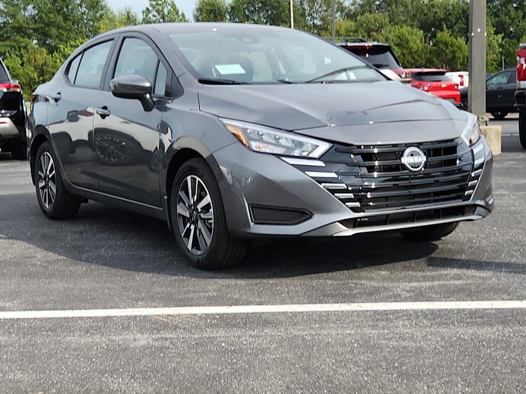 2025 Nissan Versa SV photo 5