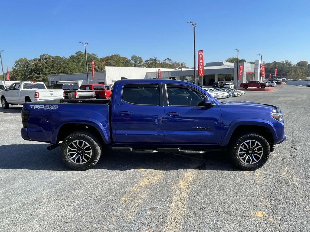 2023 Toyota Tacoma TRD Sport 4x4 Double Cab photo 2