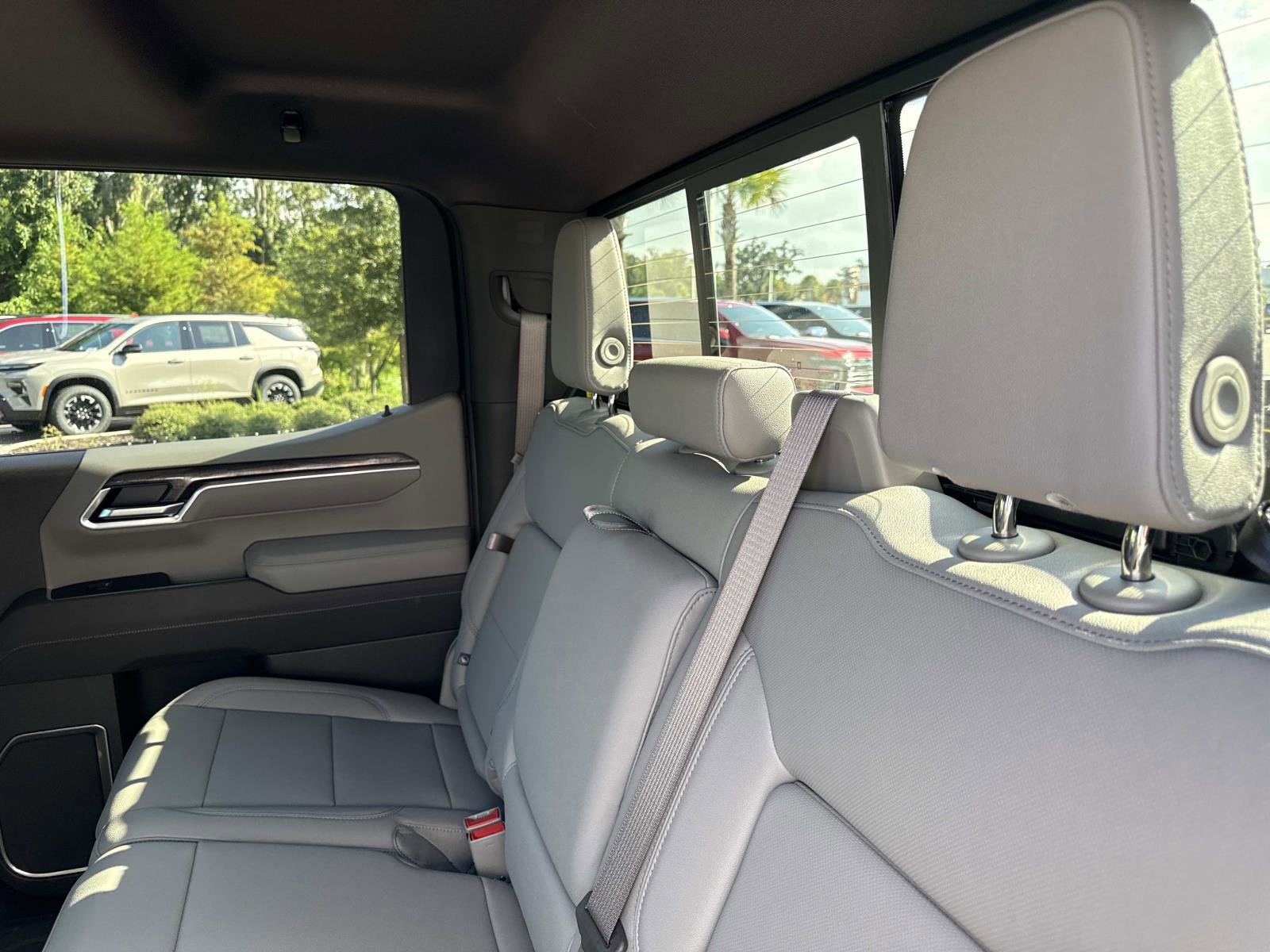 2026 Chevrolet Silverado 1500 LTZ photo 11