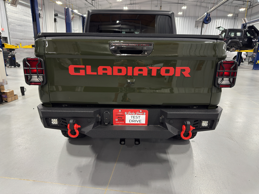 2023 Jeep Gladiator Sport S photo 5