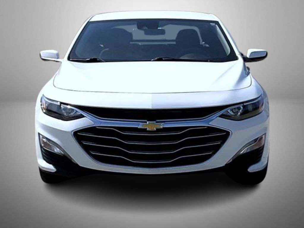 2023 Chevrolet Malibu 1LT photo 2