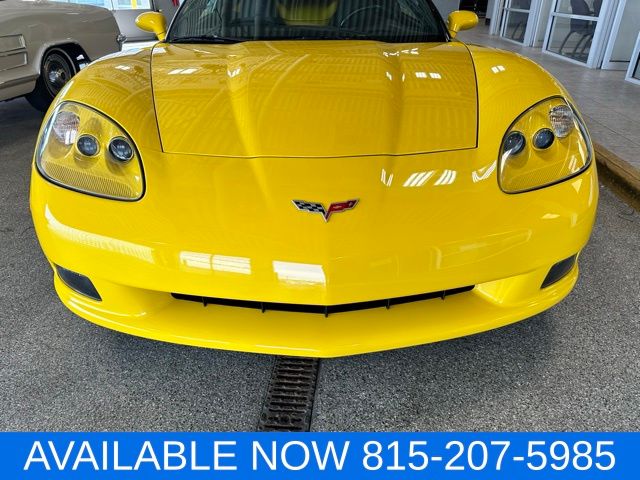 Image 10 of Pre-Owned 2005 Chevrolet Corvette Base