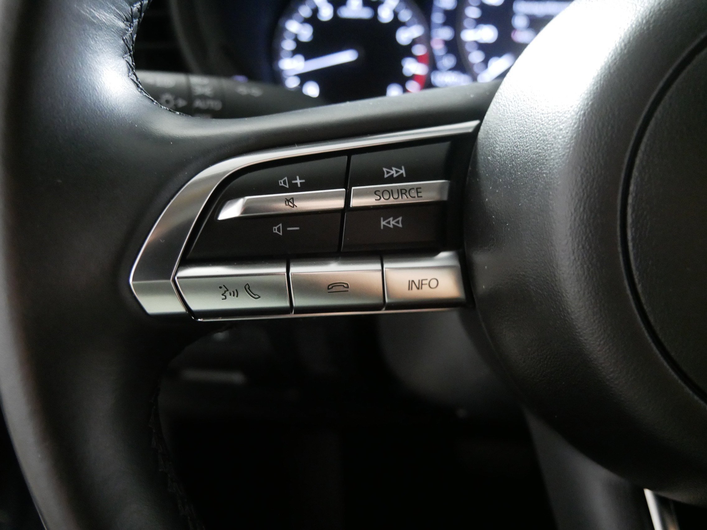 2023 Mazda CX-30 2.5 S Carbon photo 26
