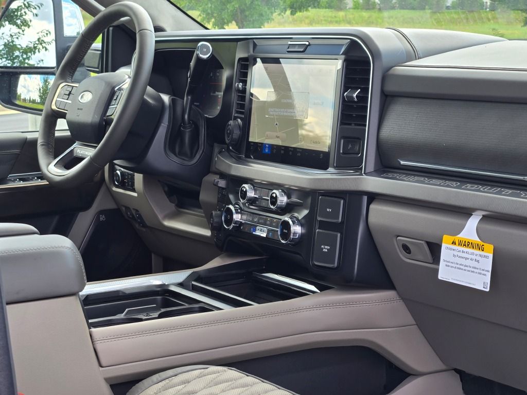 2026 Ford F-350 photo 8