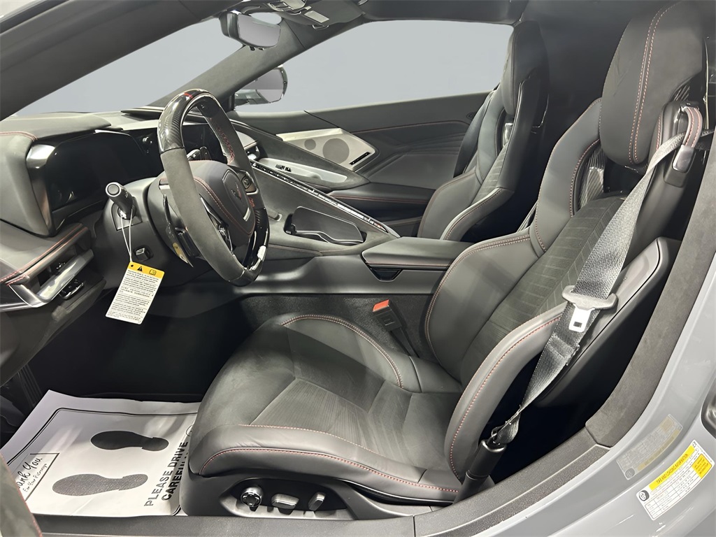 2025 Chevrolet Corvette Z06 3LZ photo 12