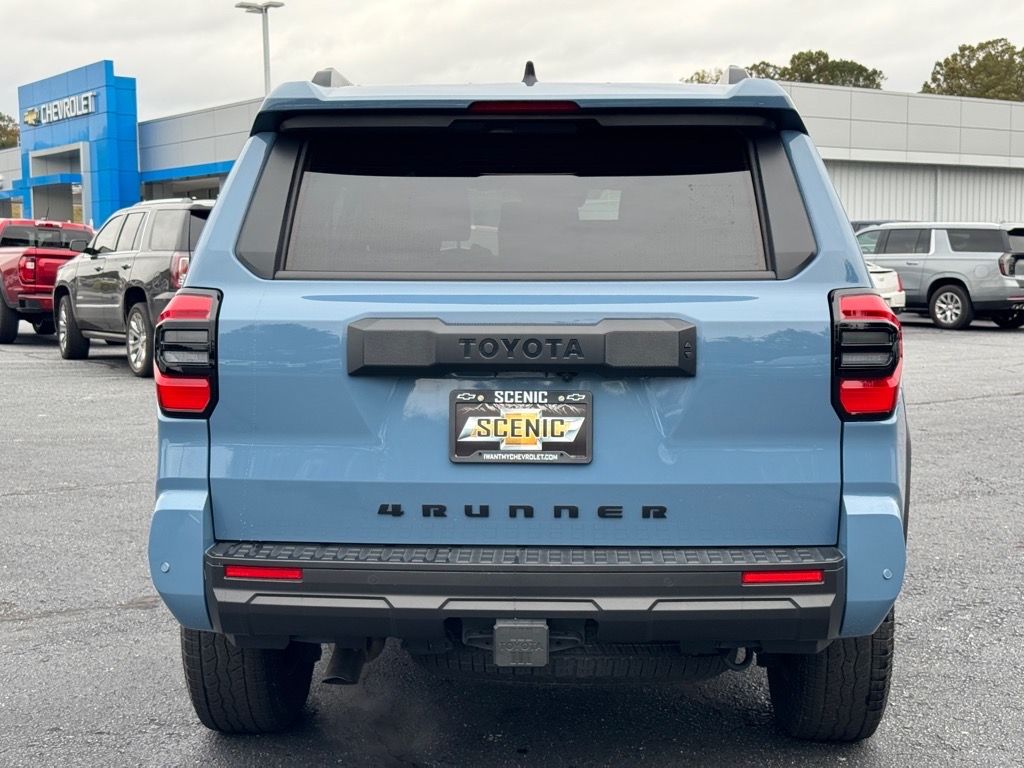 2025 Toyota 4Runner TRD Off-Road photo 4